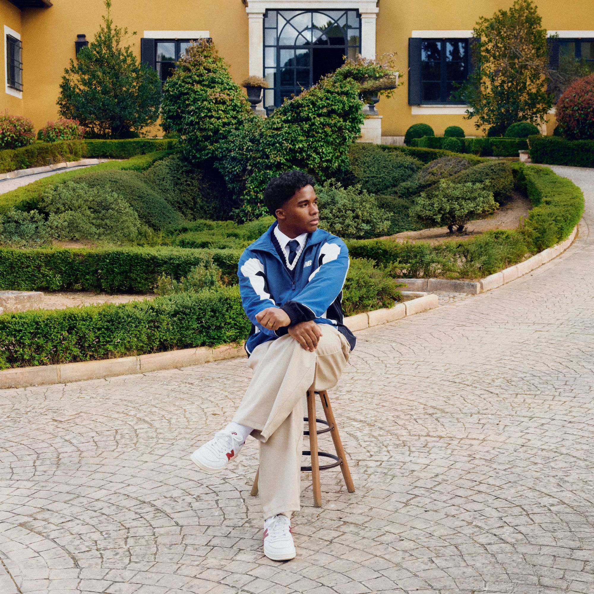 T500 Noszone przez Endrick