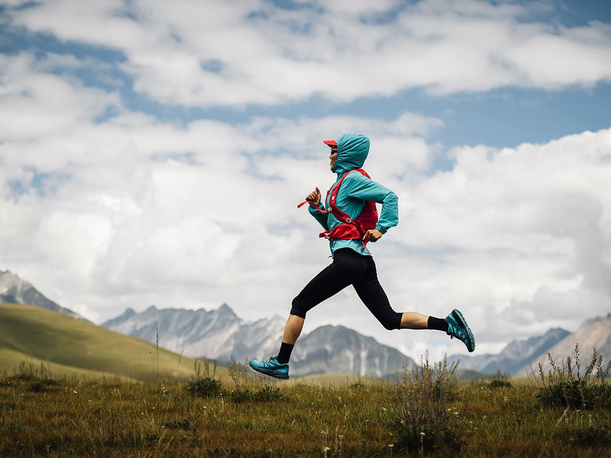 Jak biegać z plecakiem lub innym obciążeniem?