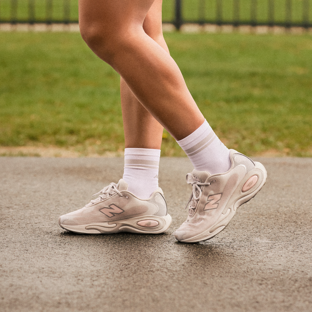 Buty damskie New Balance AC Runner WACR121A – szare