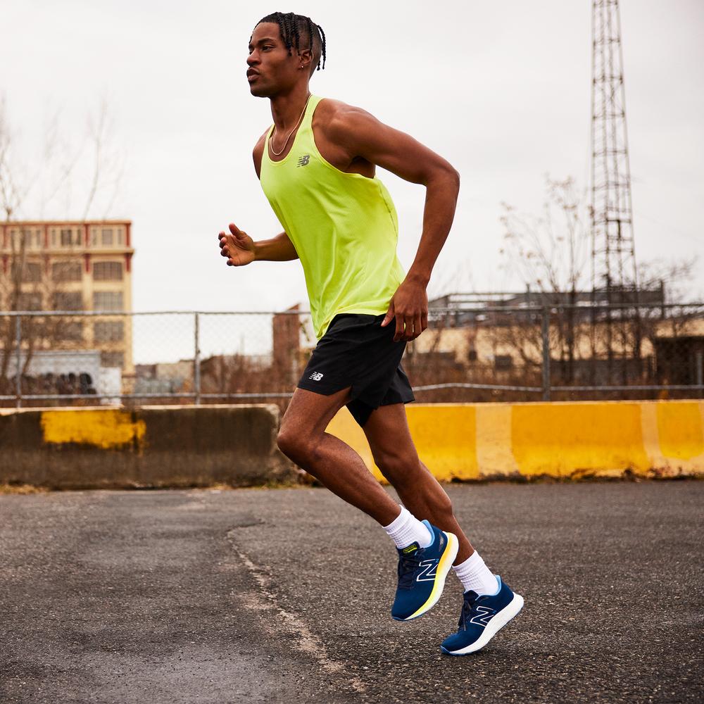 Buty męskie New Balance Fresh Foam Evoz v3 MEVOZLH3 – granatowe