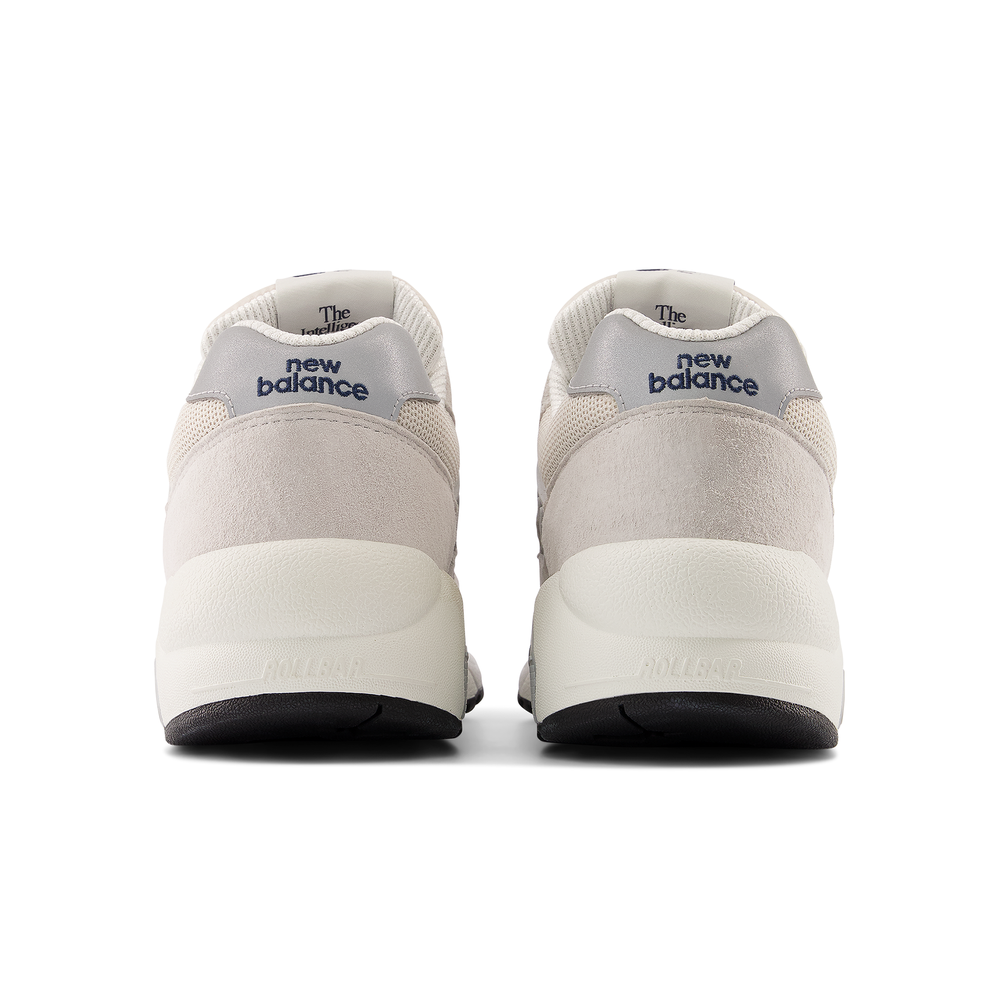 Buty unisex New Balance MT580GNV – beżowe