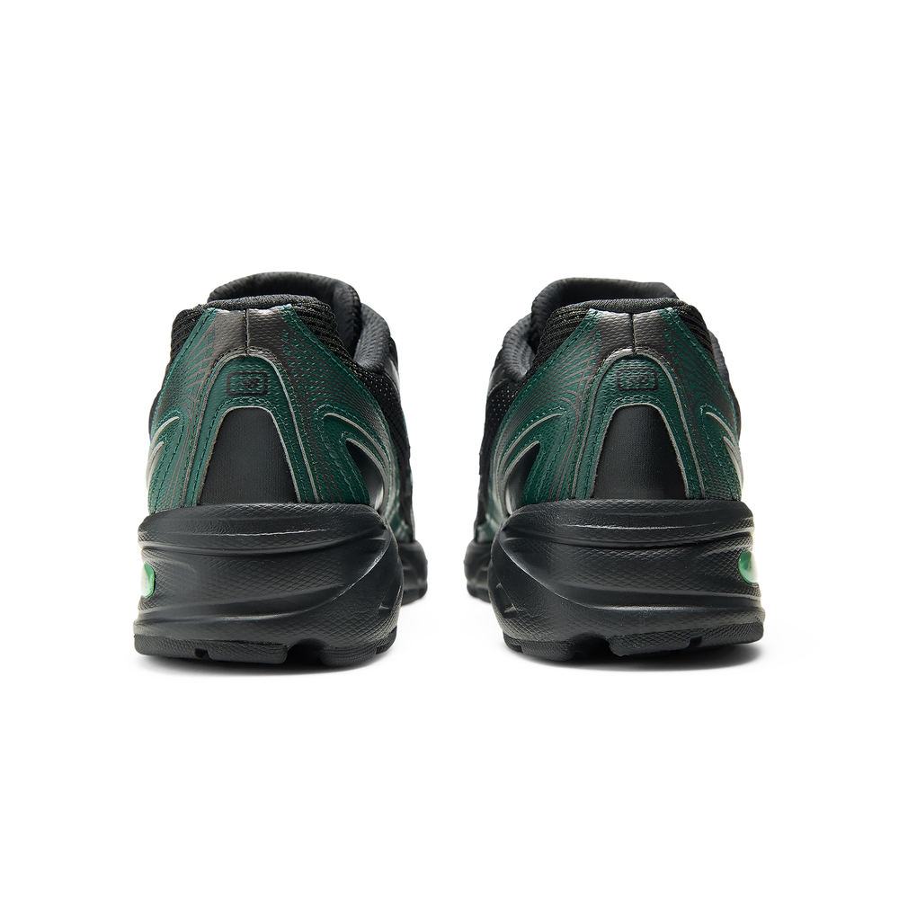 Buty dziecięce New Balance G7403J1 – czarne