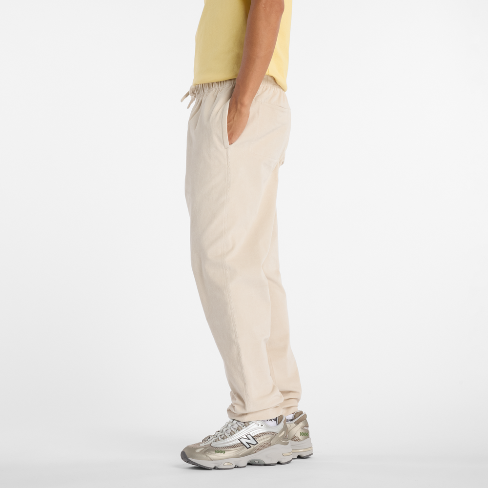 Spodnie męskie New Balance MP53521TWF – beżowe