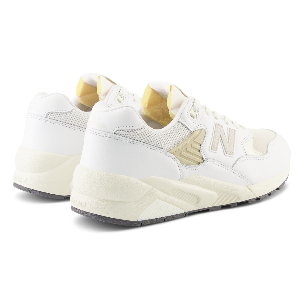 Buty damskie New Balance MT580VTG – białe