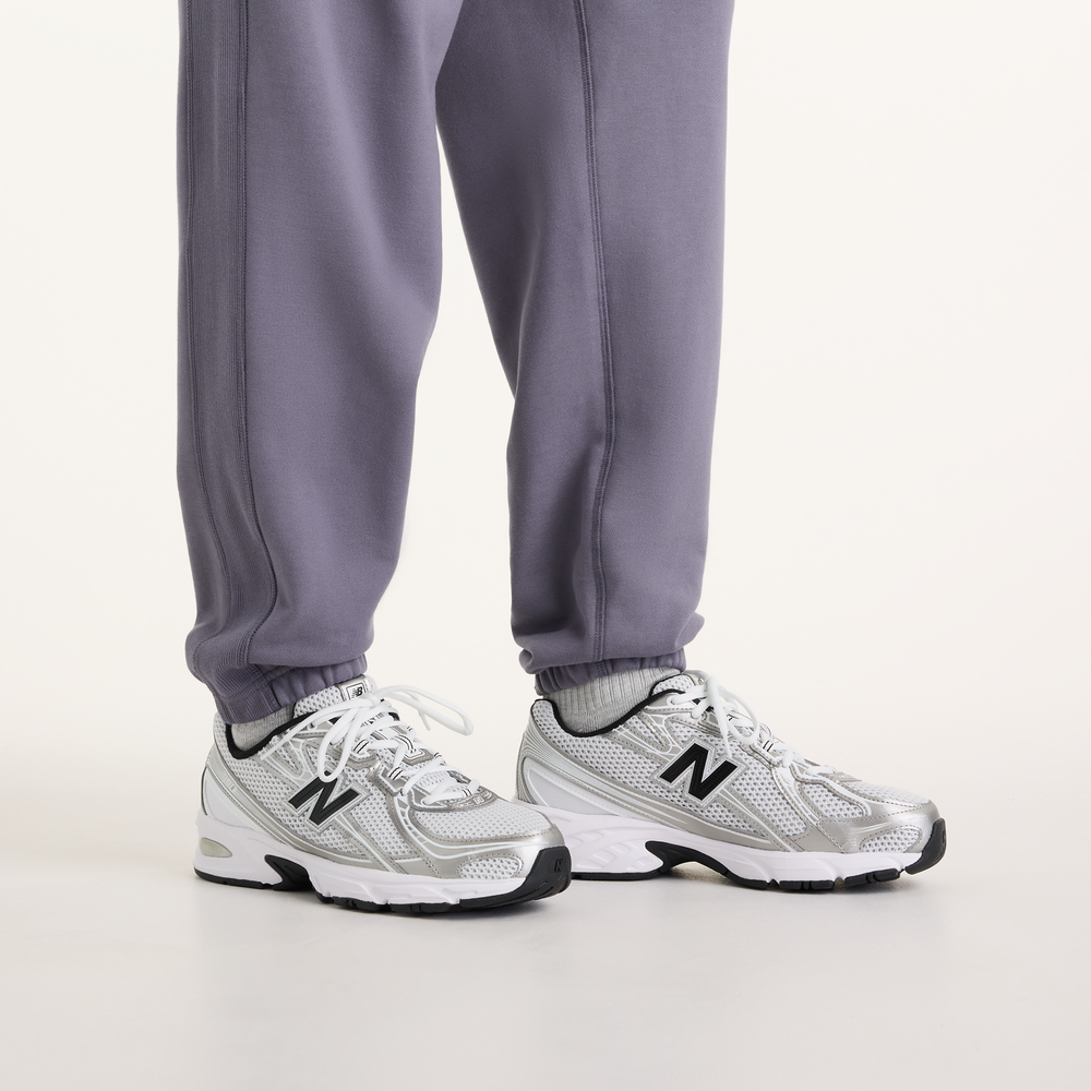 Spodnie męskie New Balance MP41508AA9 – fioletowe
