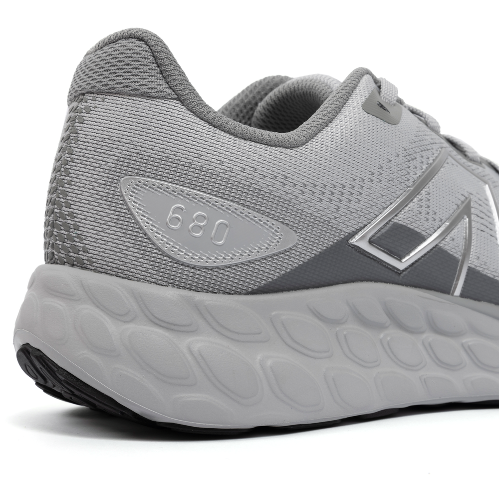 Buty męskie New Balance Fresh Foam 680 v8 M680RG8 – szare