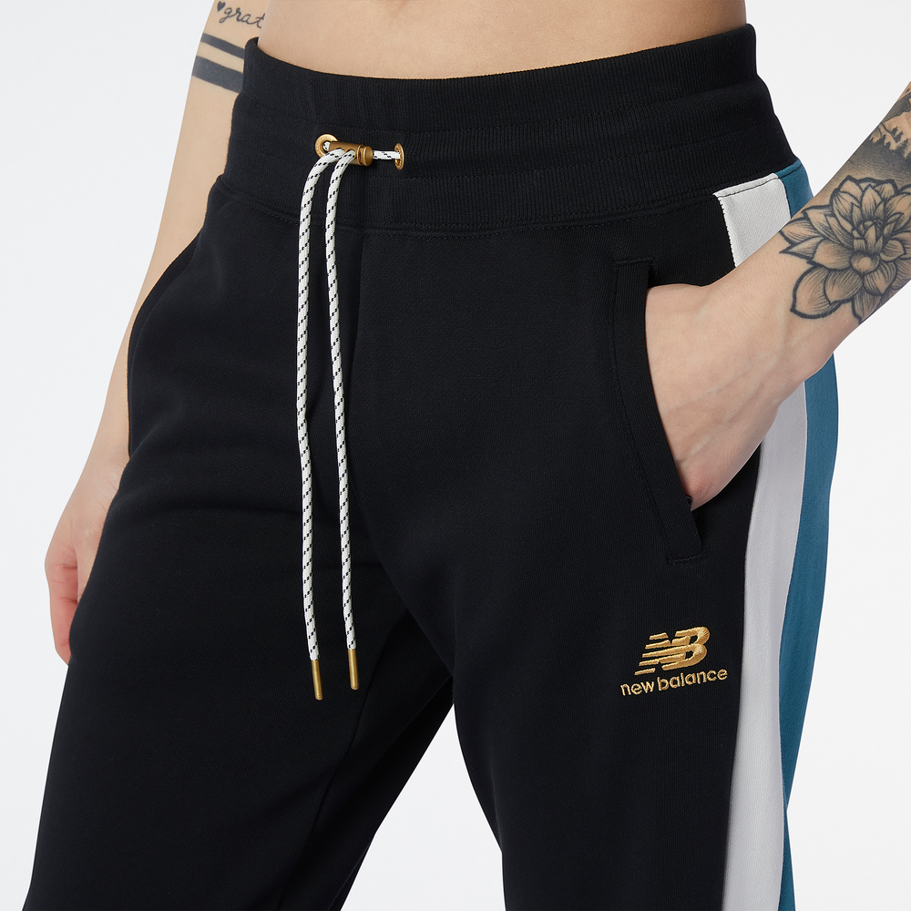Spodnie damskie New Balance WP13513BK – czarne