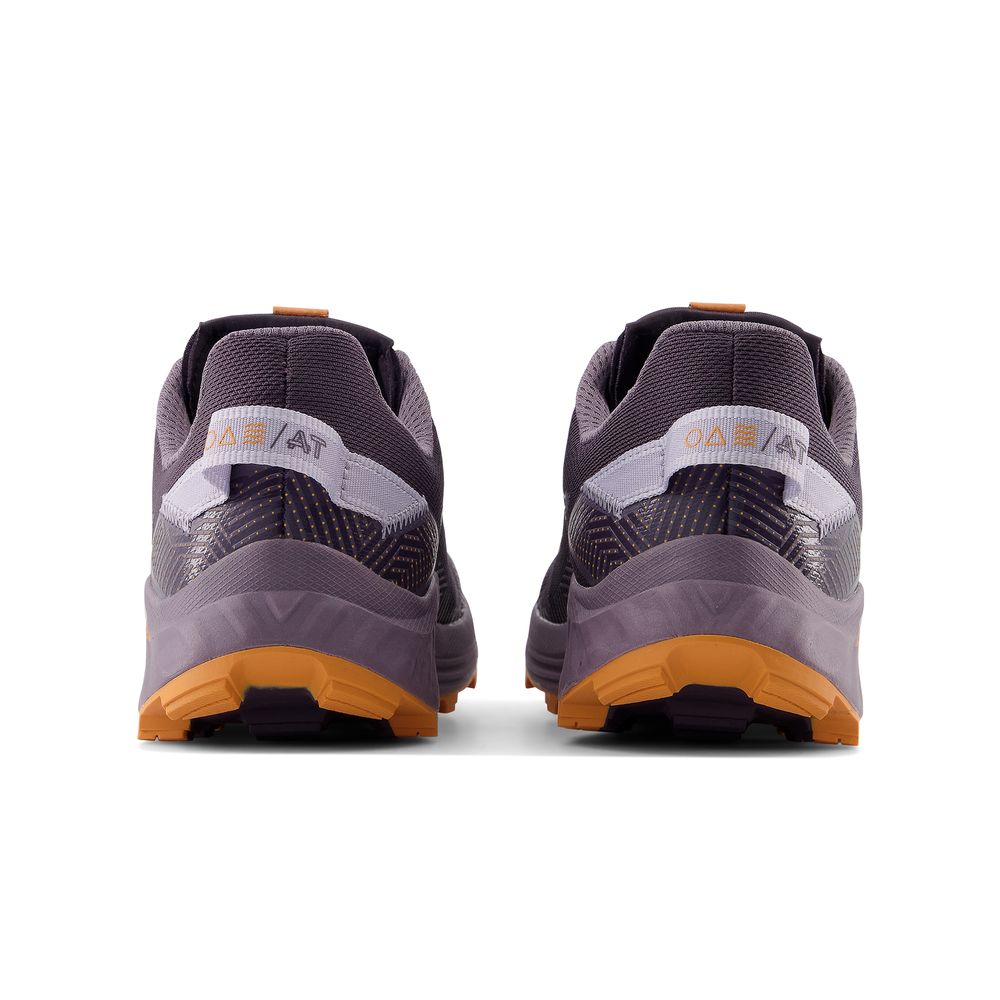 Buty damskie New Balance FuelCell Summit Unknown v4 WTUNKNL4 – fioletowe