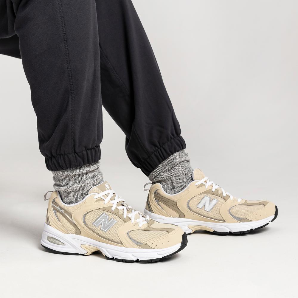 Buty unisex New Balance MR530SMD – beżowe