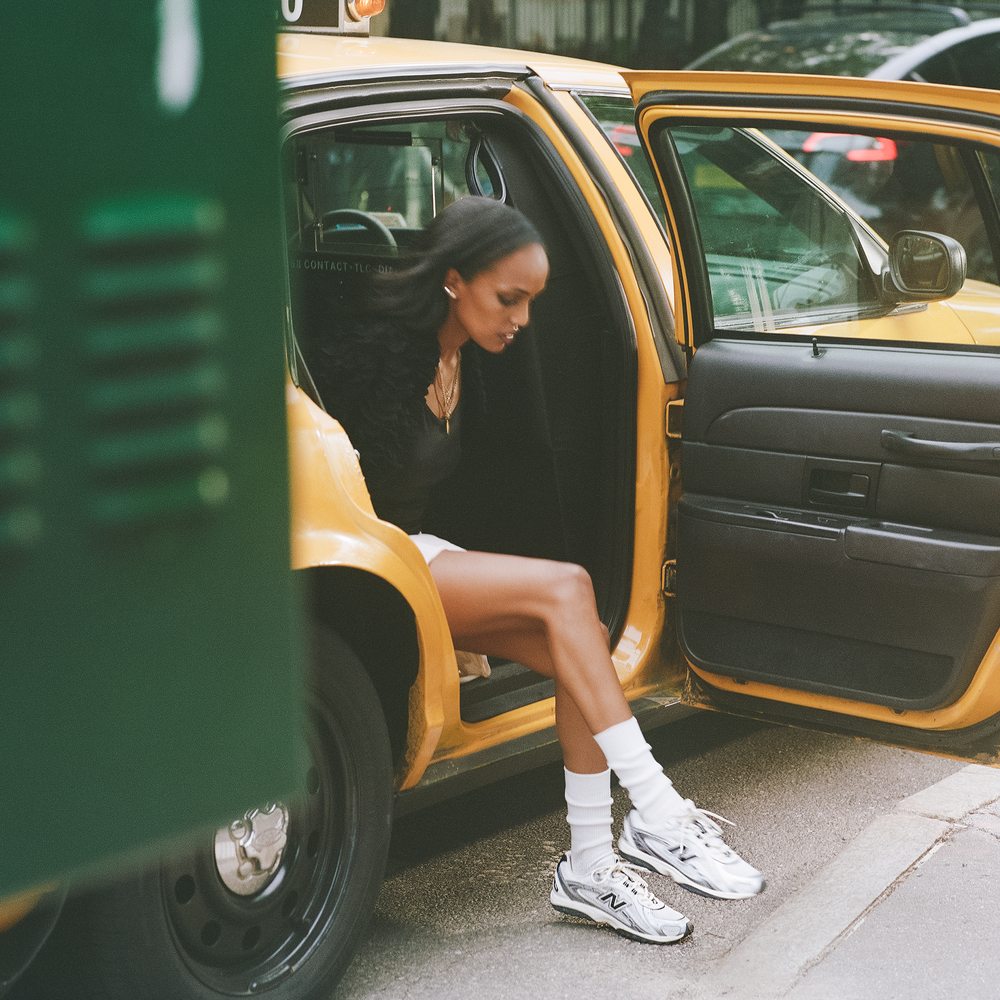 Buty unisex New Balance U204LSWD – srebrne