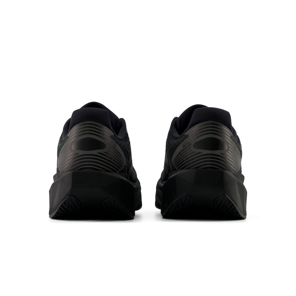 Buty męskie New Balance FuelCell Rebel v5 MFCX4WK – czarne