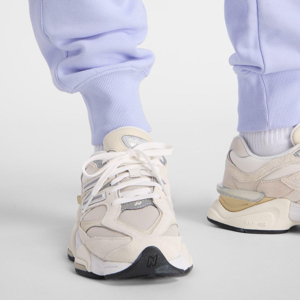 Spodnie damskie New Balance WB61D3EADYK – fioletowe