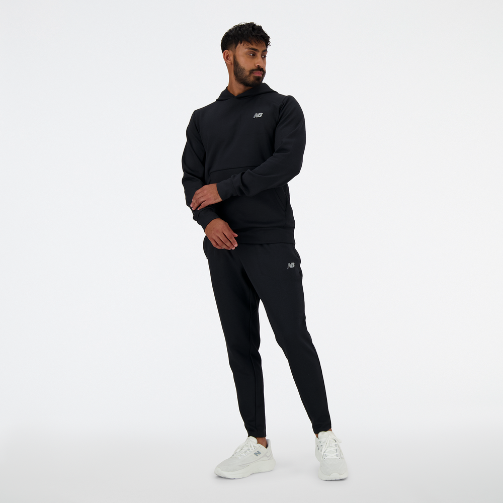 Spodnie męskie New Balance MP41143BK – czarne