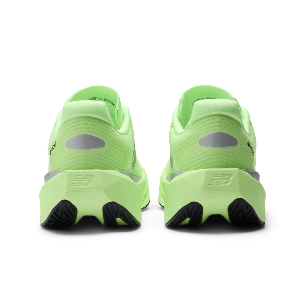 Buty damskie New Balance FuelCell Rebel v5 WFCXLZ5 – zielone