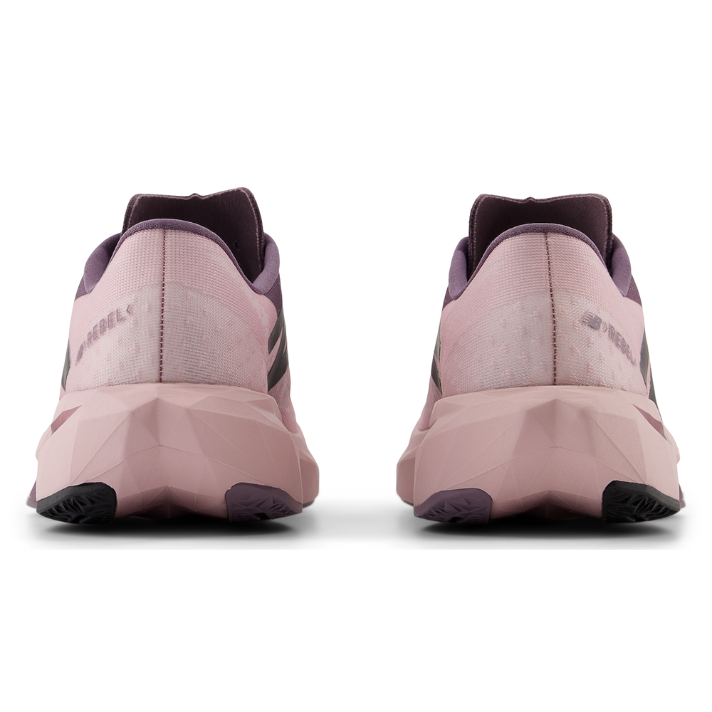 Buty damskie New Balance FuelCell Rebel v4 WFCXCS4 – różowe