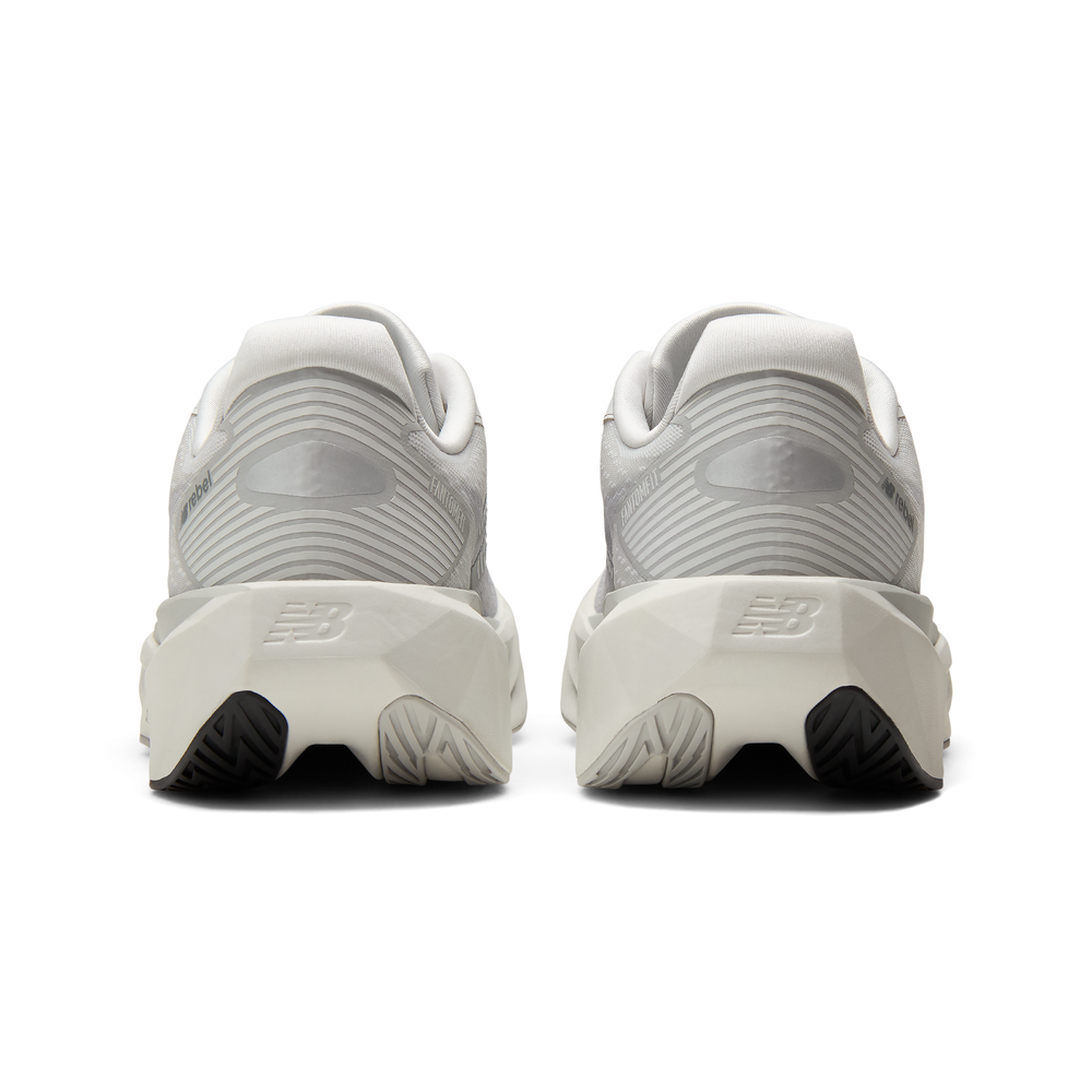 Buty damskie New Balance FuelCell Rebel v5 WFCX6SN – szare