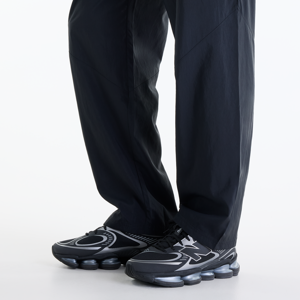 Spodnie męskie New Balance Sport Legacy – czarne