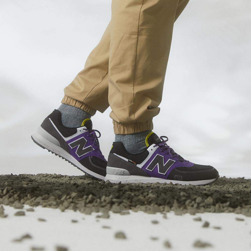 Buty New Balance U574TY2 – czarno–fioletowe