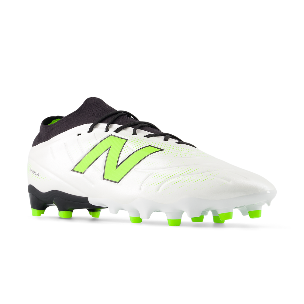 Korki męskie New Balance TEKELA TEAM FG V5 ST3FSP5 - białe