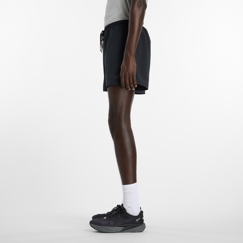 Spodenki męskie New Balance MB6180TABK – czarne