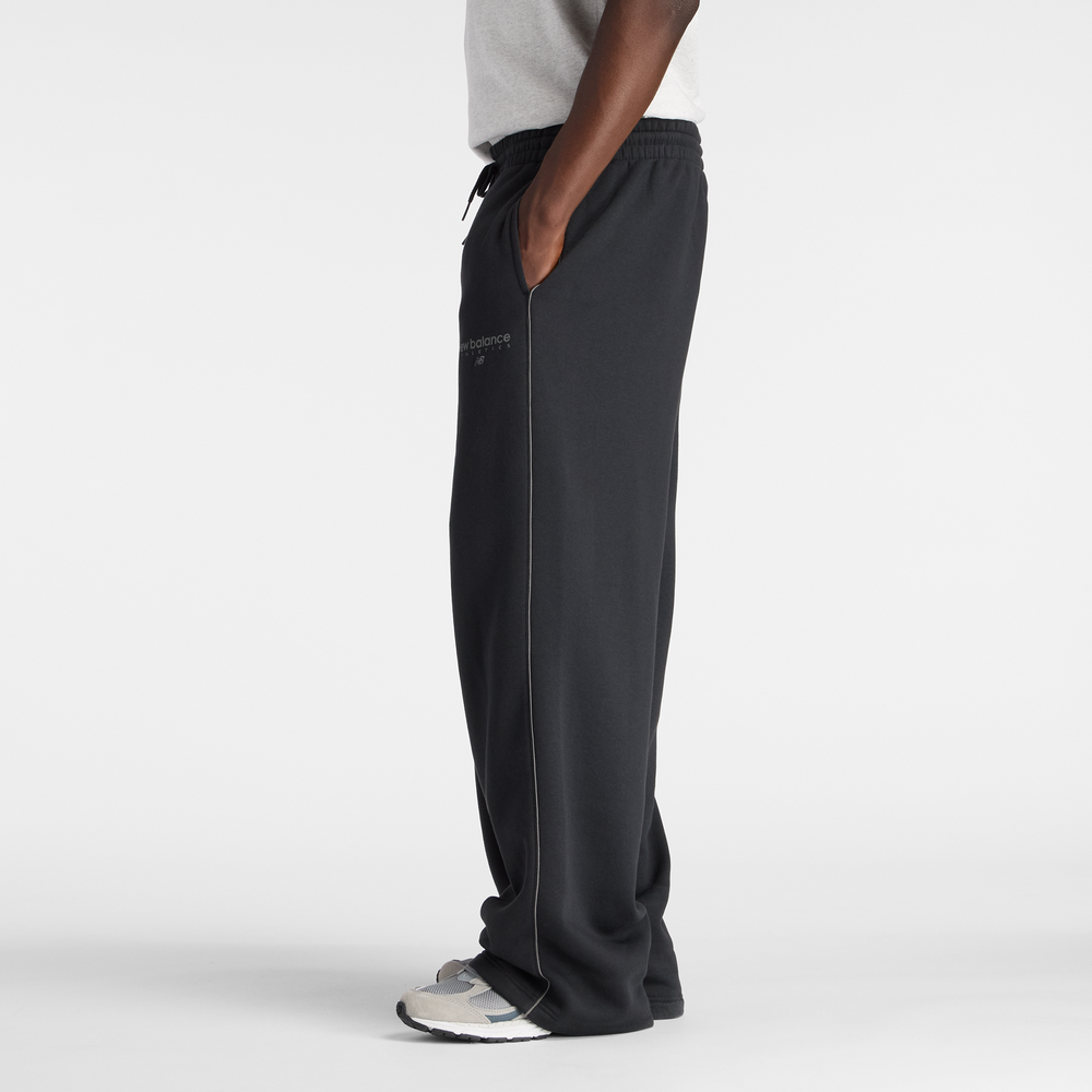 Spodnie męskie New Balance MB61M77EBK – czarne
