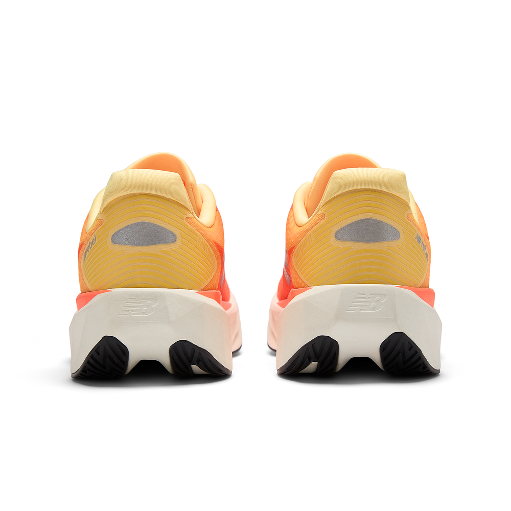 Buty męskie New Balance FuelCell Rebel v5 MFCX5IM – pomarańczowe