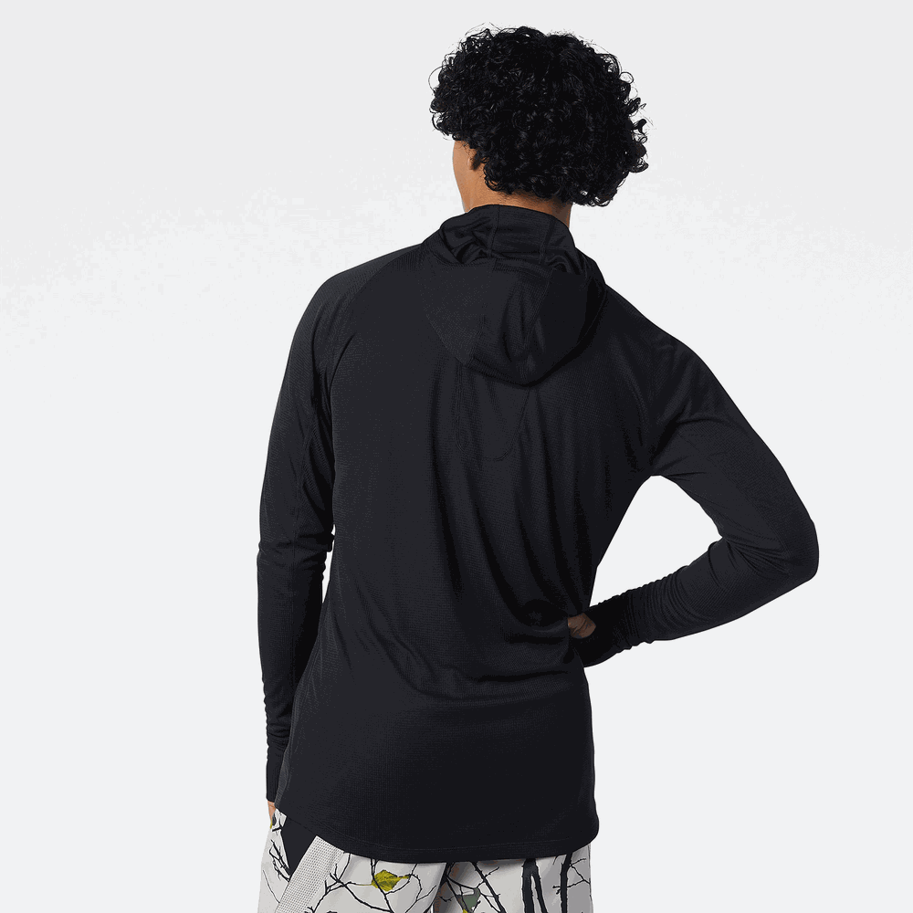 Bluza New Balance MT13042BK – czarna