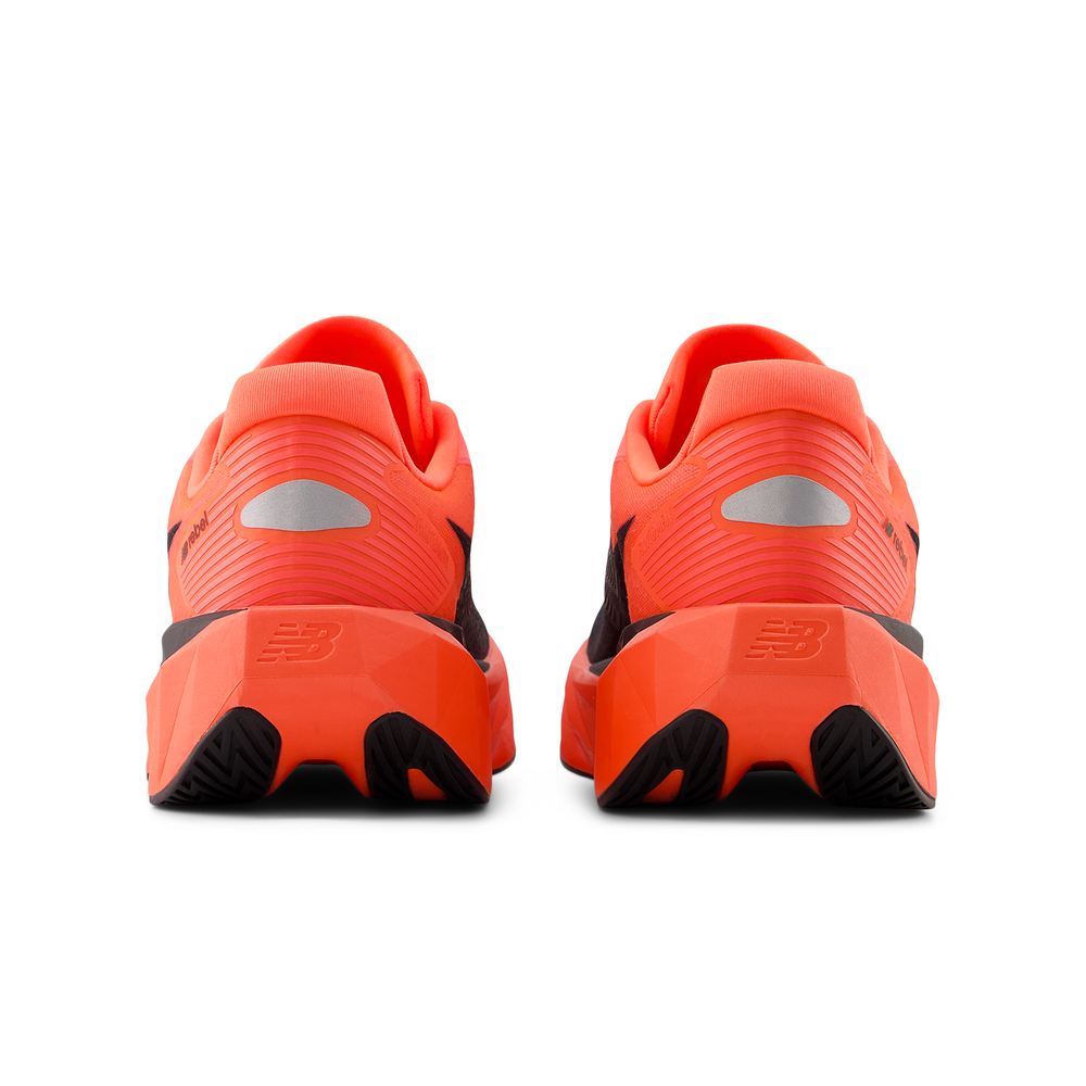 Buty damskie New Balance FuelCell Rebel v5 WFCXLQ5 – czerwone