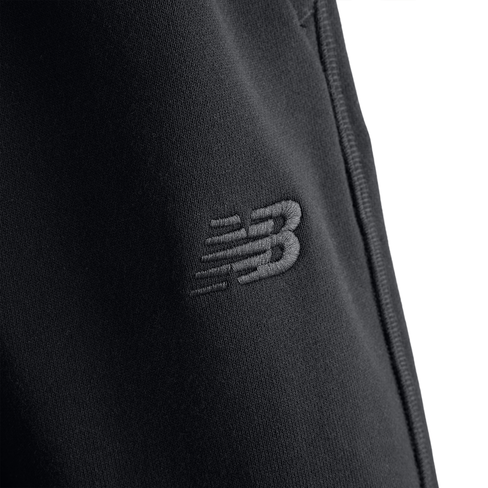Spodnie damskie New Balance WP41513BK – czarne