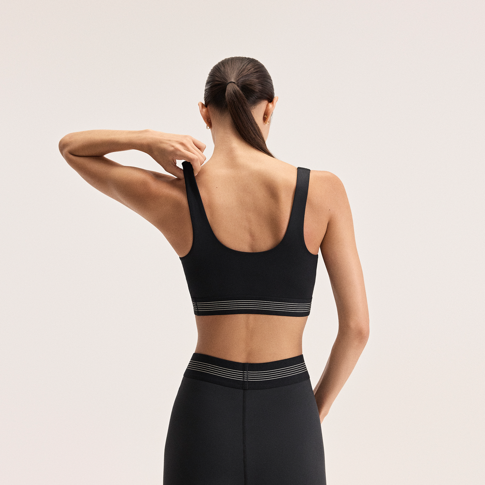 Legginsy damskie do treningu New Balance AC WB6160E1BK – czarne