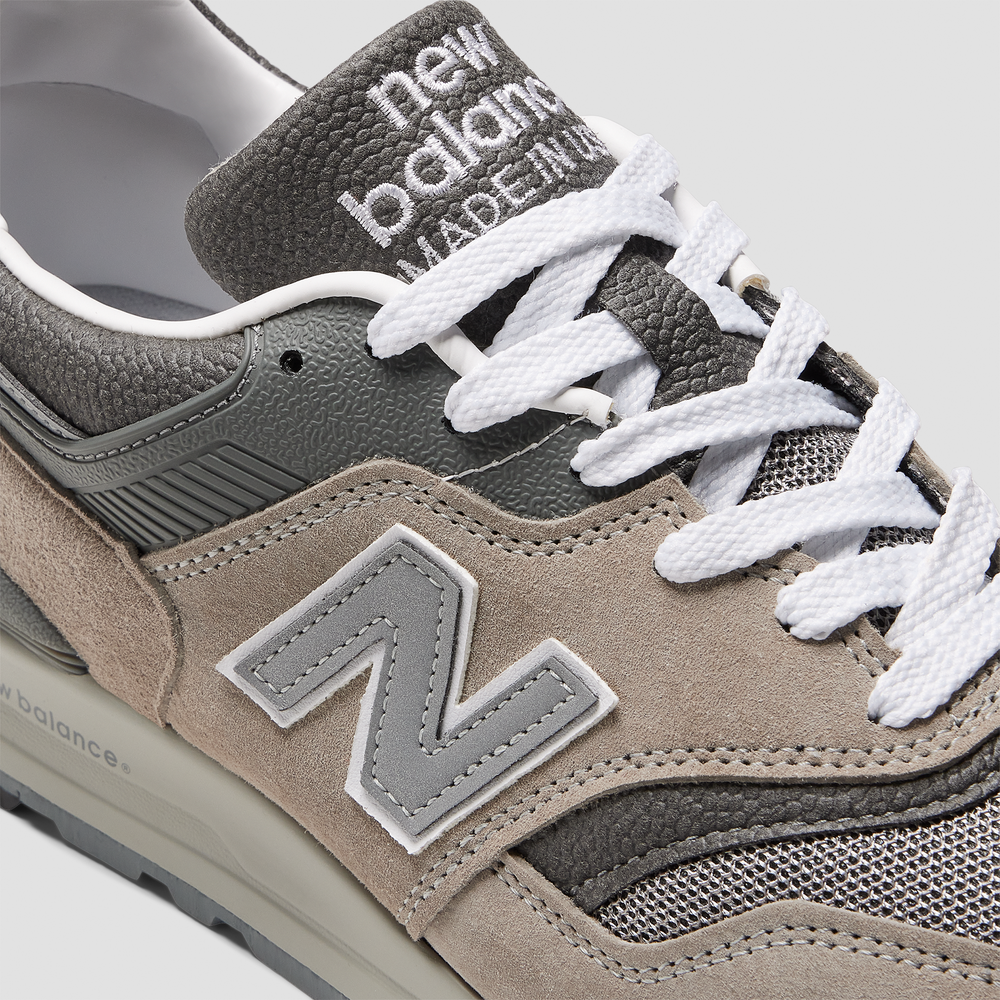 Buty unisex New Balance U997GY - beżowe