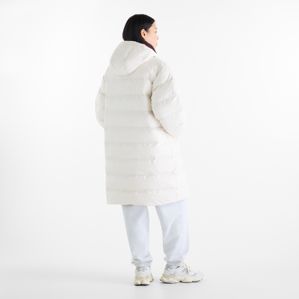 Kurtka damska New Balance Boston Long Puffer – beżowa