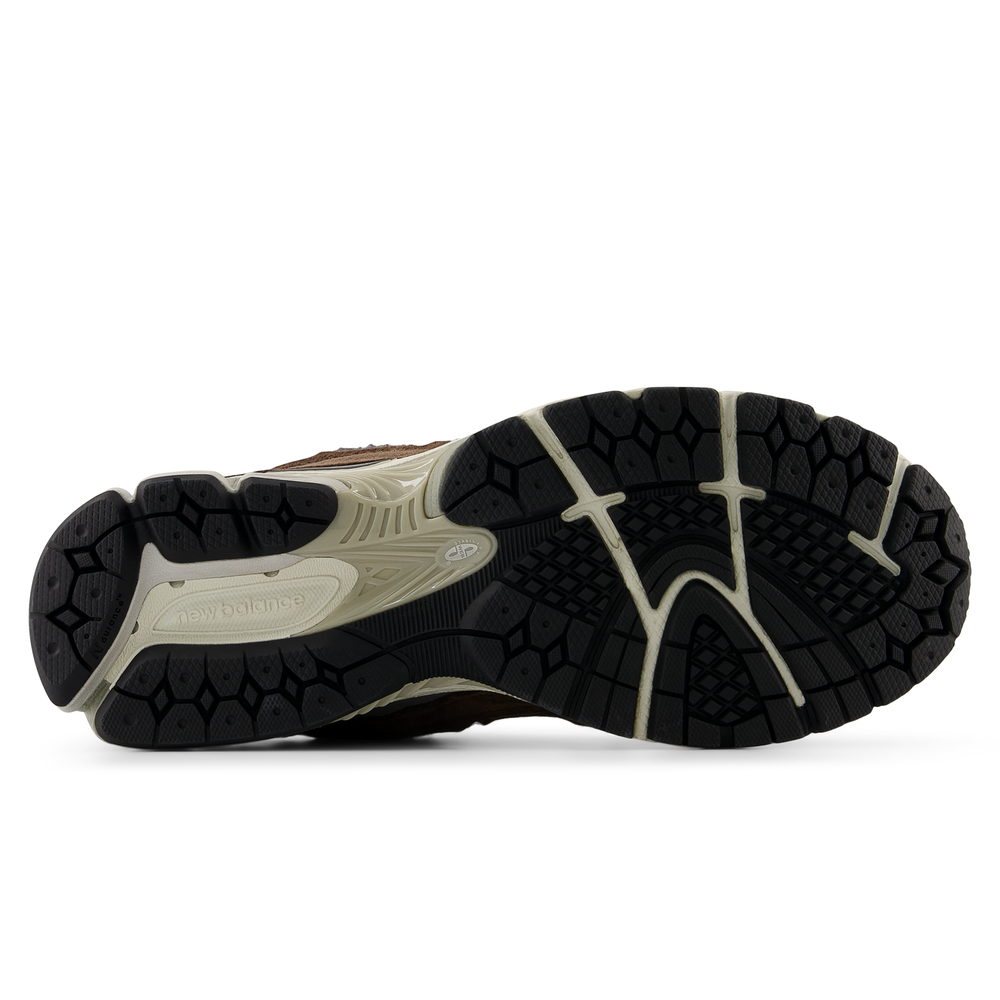 Buty unisex New Balance Protection Pack M20024J7 – brązowe