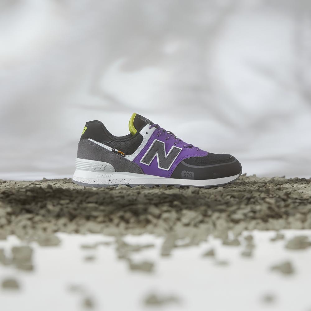 Buty New Balance U574TY2 – czarno–fioletowe