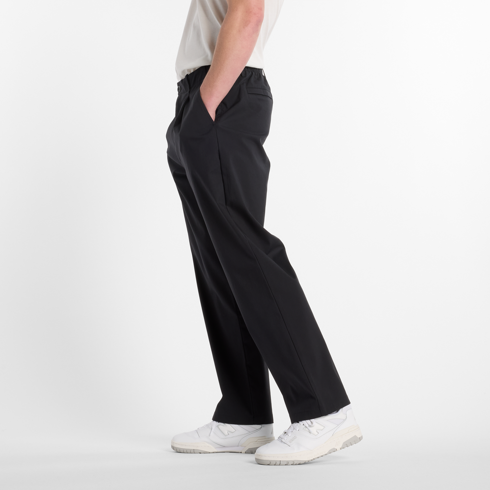 Spodnie męskie New Balance MP51563BK – czarne