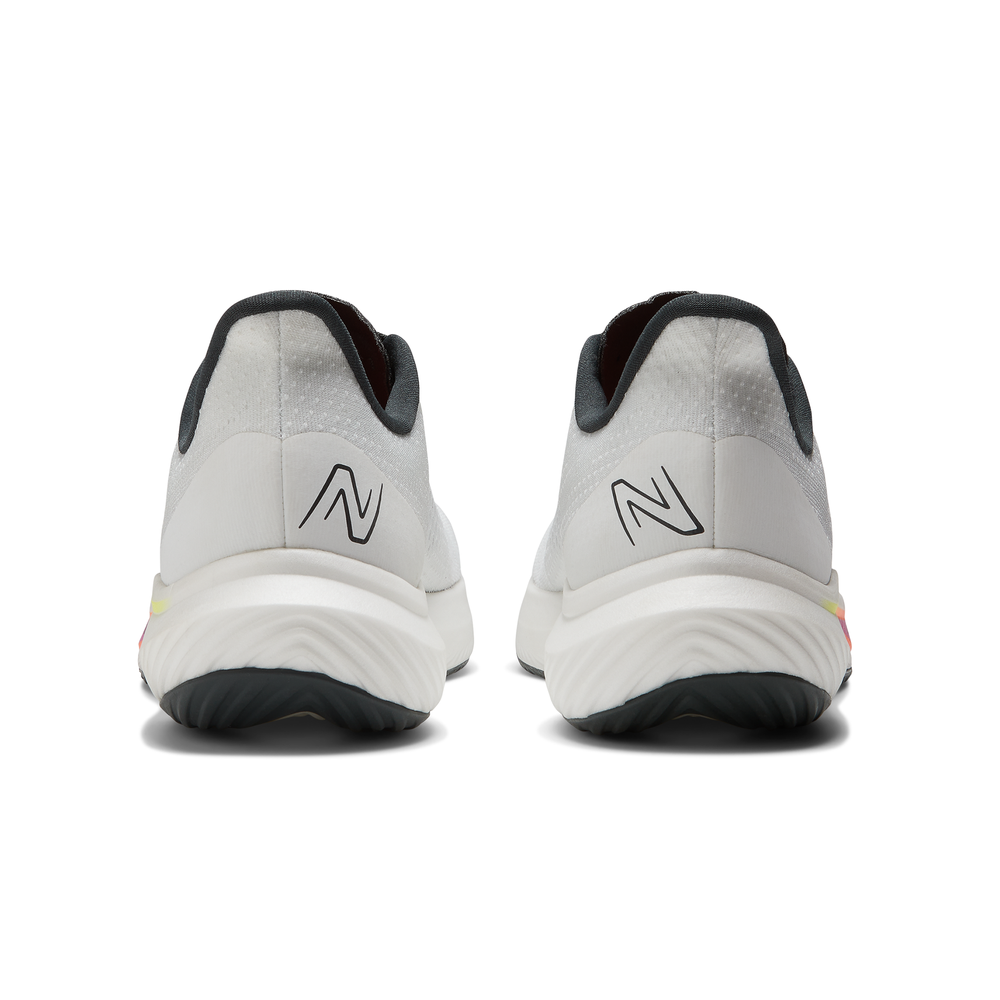 Buty męskie New Balance FuelCell Rebel v3 MFCXCW3 – białe
