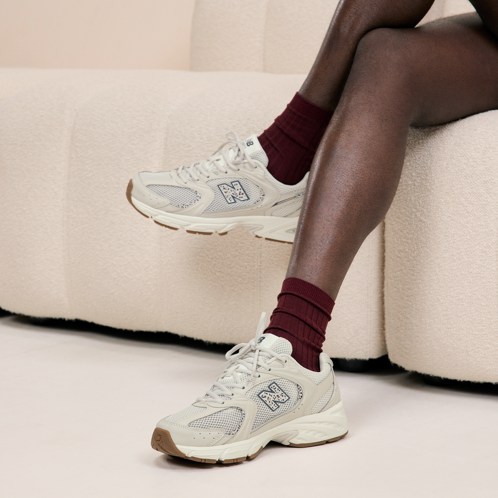 Buty damskie New Balance MR530AAM – beżowe