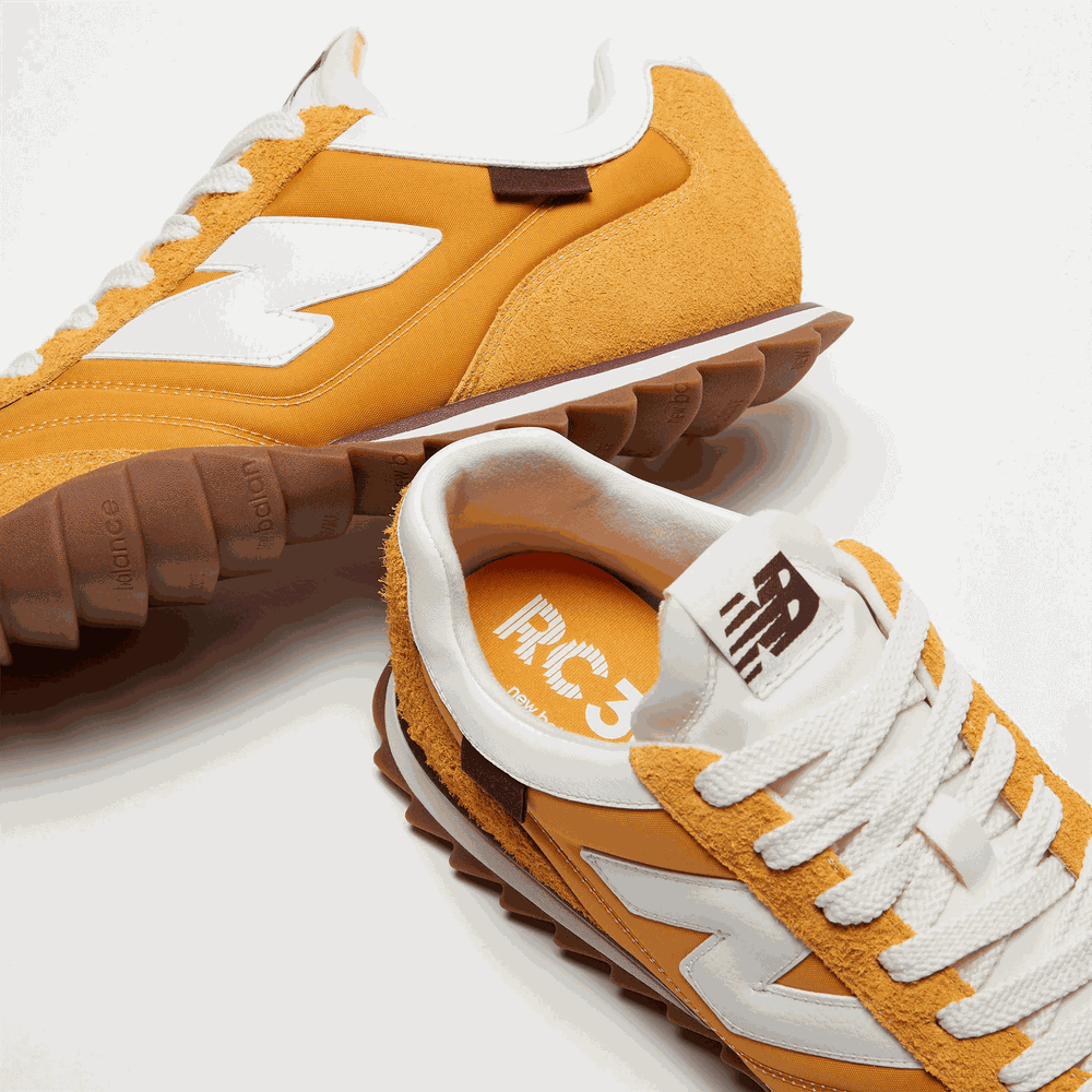 Buty New Balance URC30GG – pomarańczowe