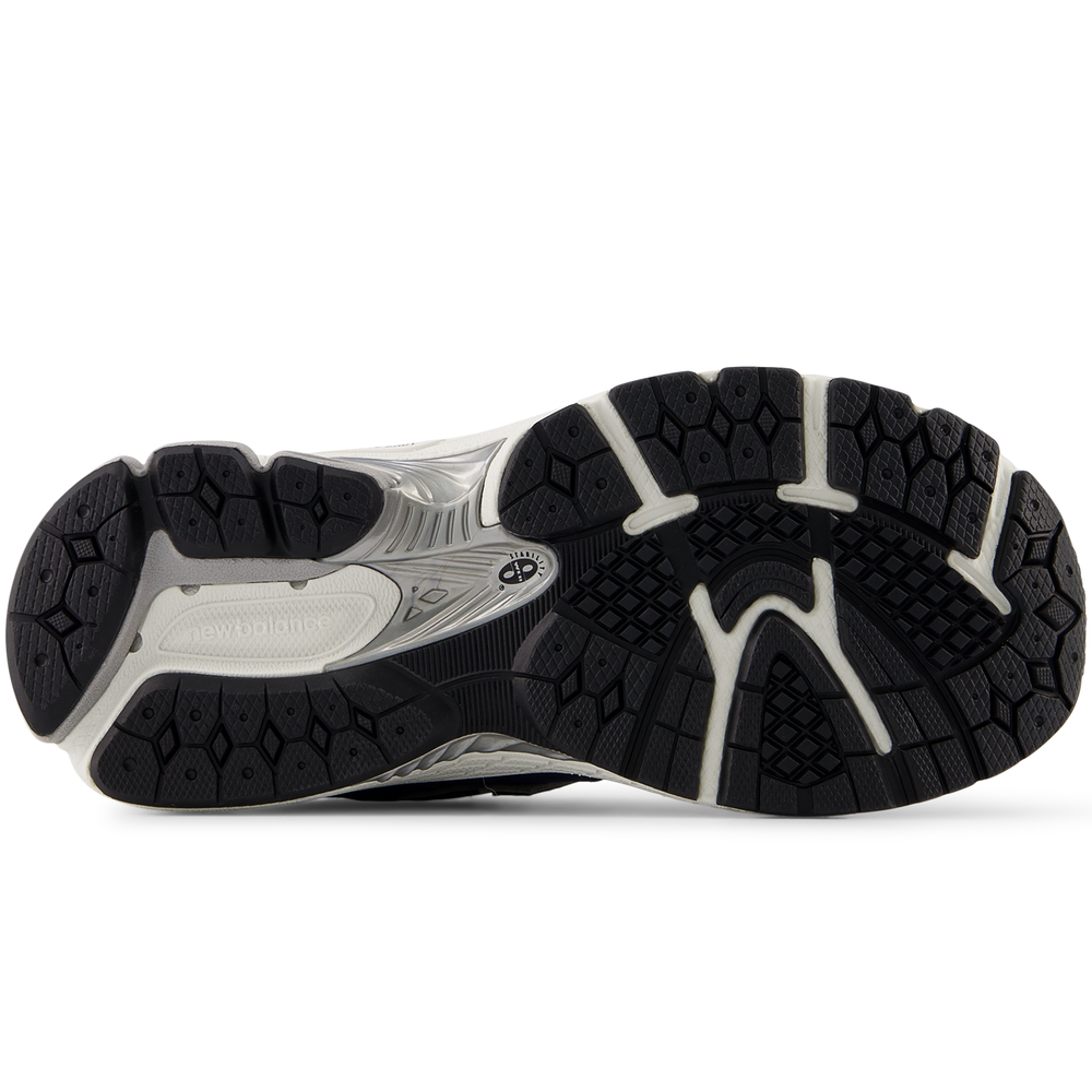 Buty dziecięce New Balance PC2002PQ – granatowe