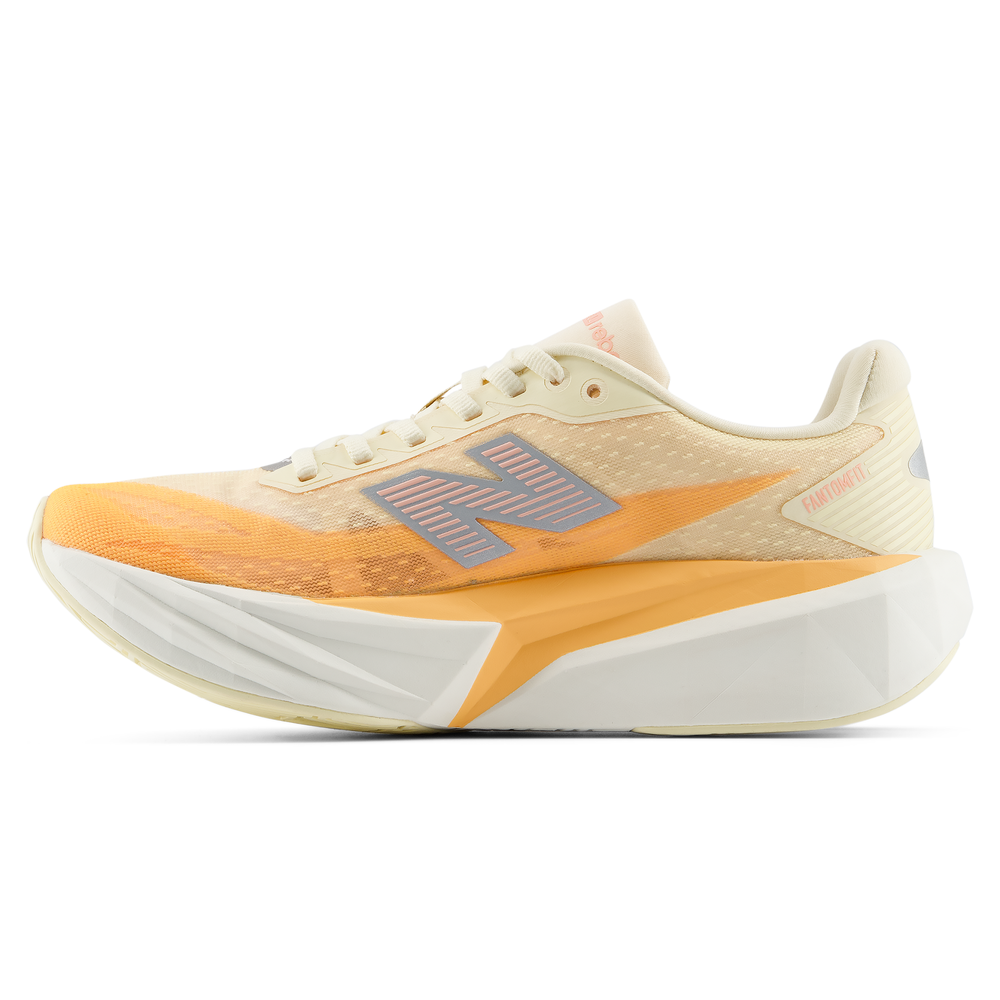 Buty damskie New Balance FuelCell Rebel v5 WFCX8KC – pomarańczowe