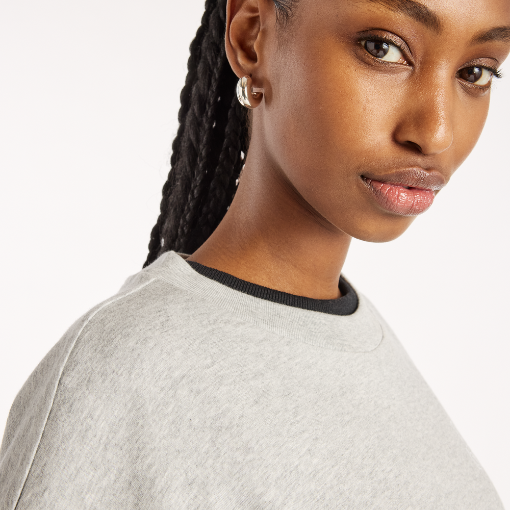 Koszulka damska New Balance Sport Oversized Graphic – szara