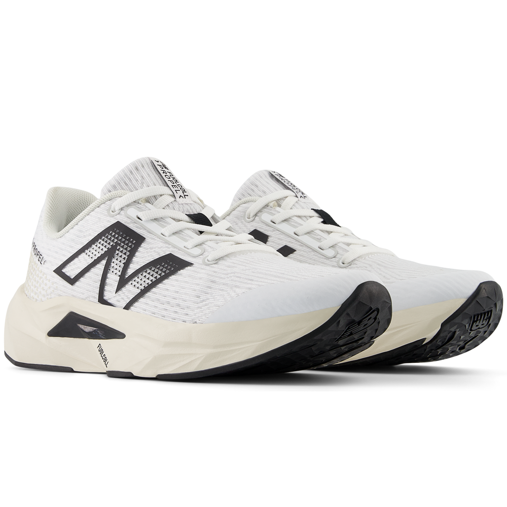 Buty dziecięce New Balance FuelCell Propel v5 GPFCPRC5 – białe