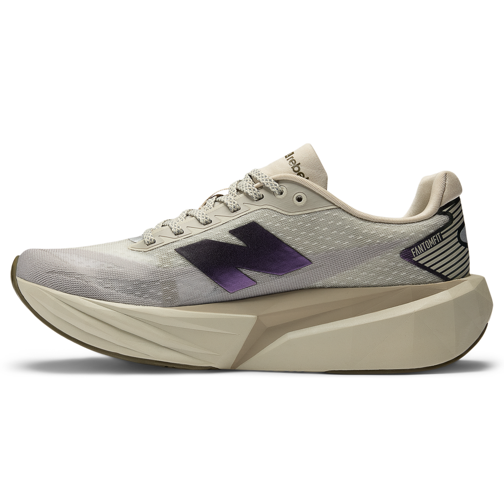 Buty damskie New Balance FuelCell Rebel v5 WFCXPB5 – beżowe