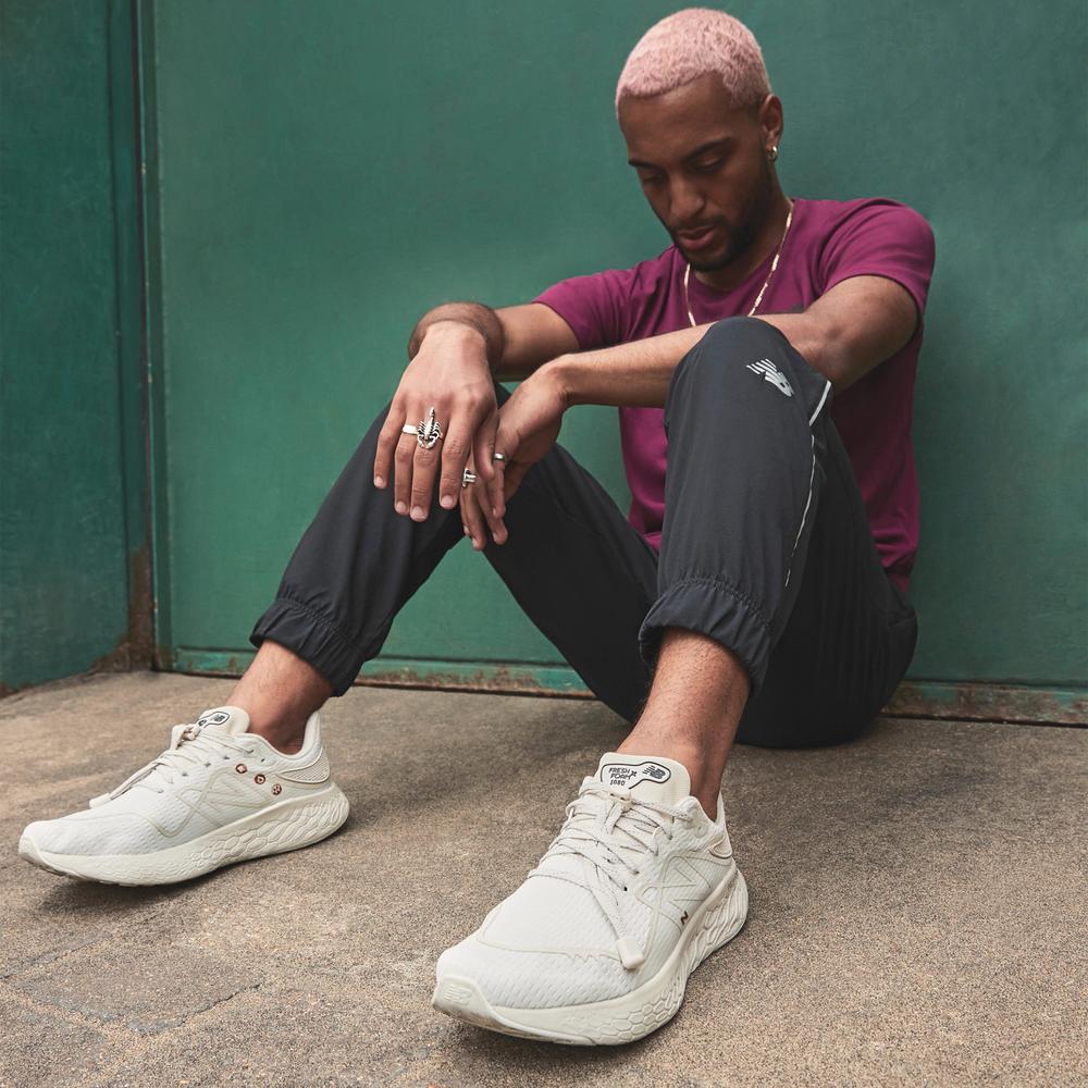 Buty męskie New Balance Fresh Foam 1080 v12 Permafrost M1080I12 – białe
