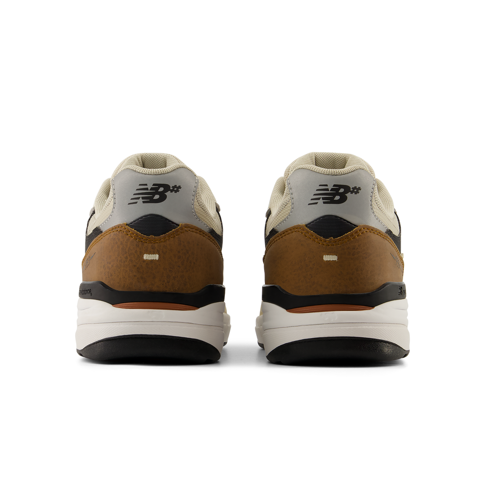Buty męskie New Balance Numeric UN933ONE – beżowe