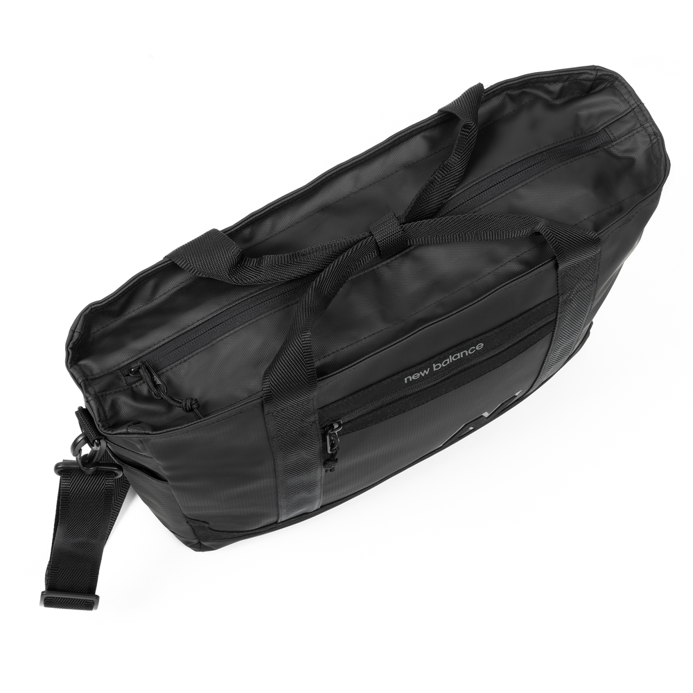 Torba New Balance LAB23109BKK – czarna