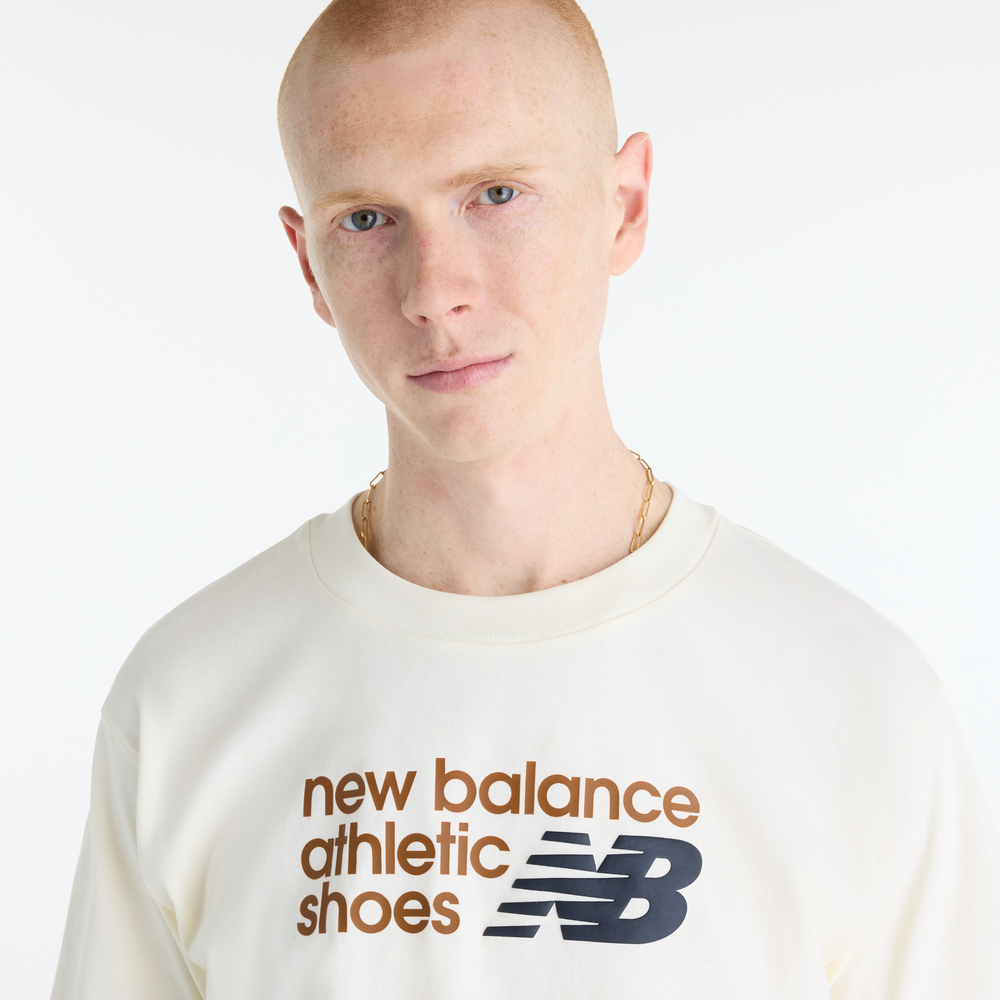 Koszulka męska New Balance Athletics Premium Relaxed Chest Logo – beżowa