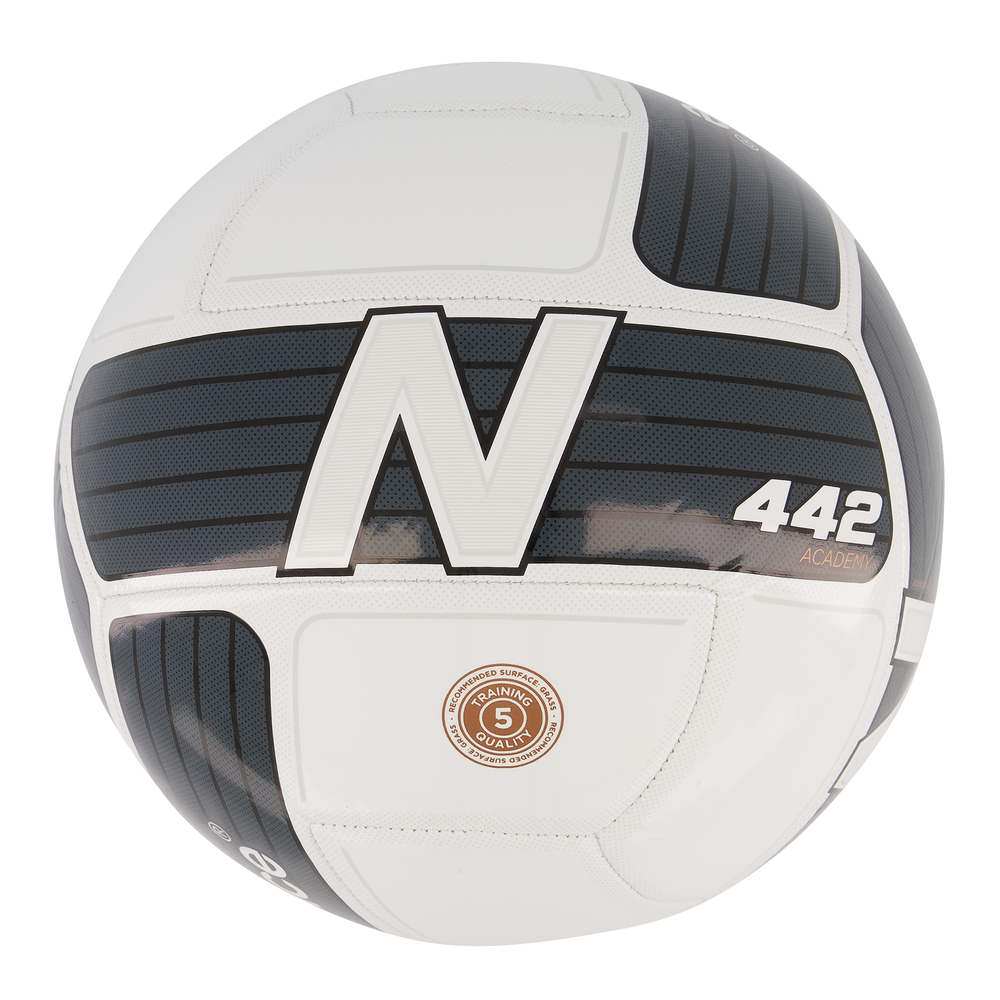 Piłka New Balance FB23002GWK - biało-czarna