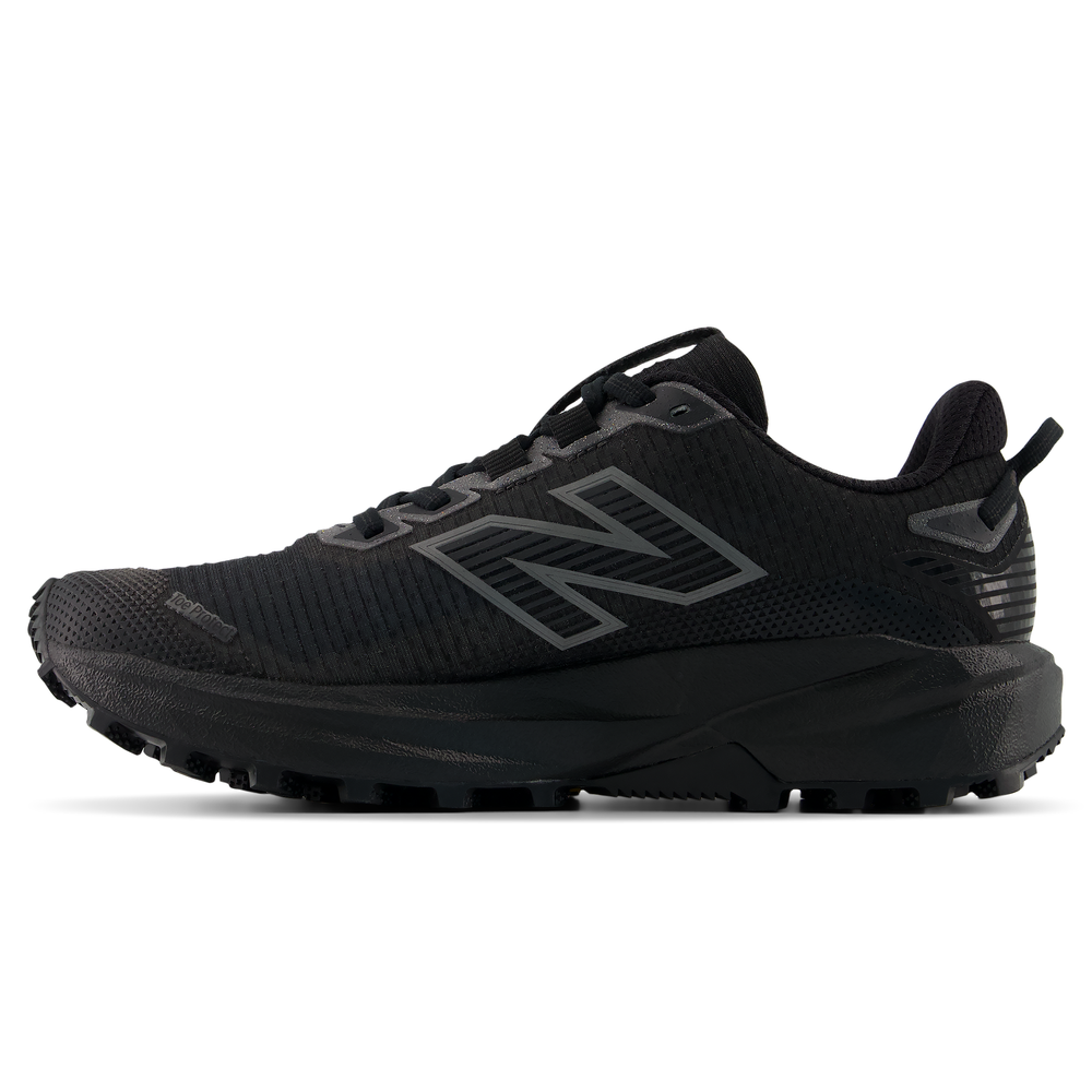 Buty damskie New Balance FuelCell Rebel Trail WRBT5CX – czarne