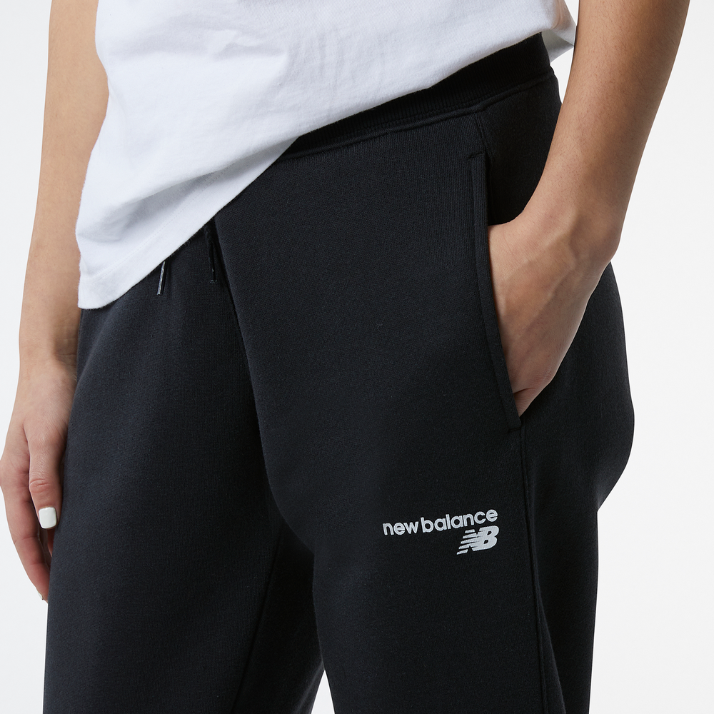 Spodnie damskie New Balance WP03805BK – czarne